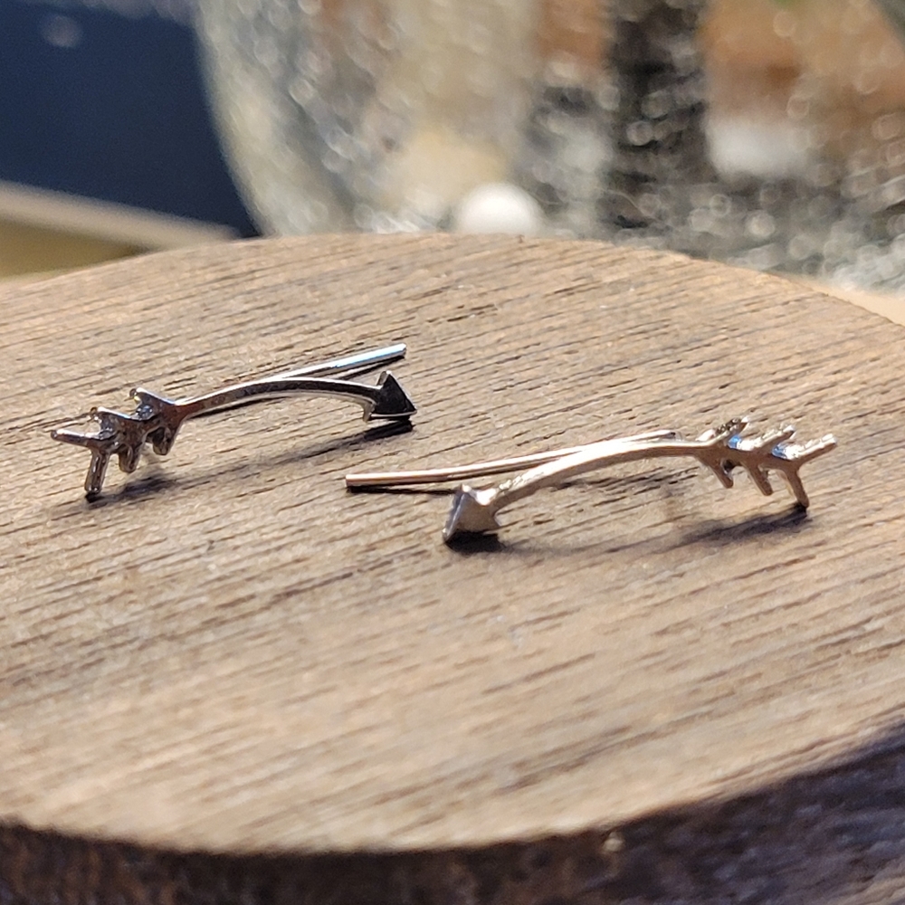Curved Arrow Ear Climbers, choice of color - Picture 5 of 8
